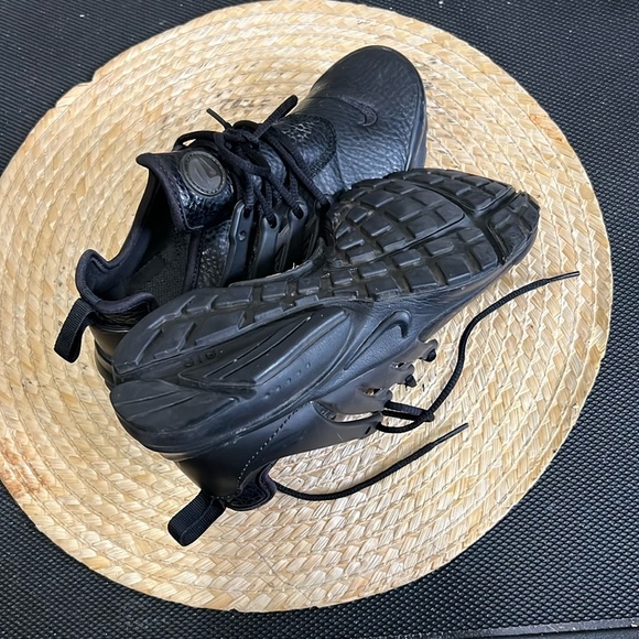 Nike Girls  Air Presto VT3 Leather Sneakers Trainers Size 5 - Picture 6 of 11